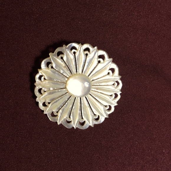 Jewelry - Lovely brooch carved from mother-of-pearl.